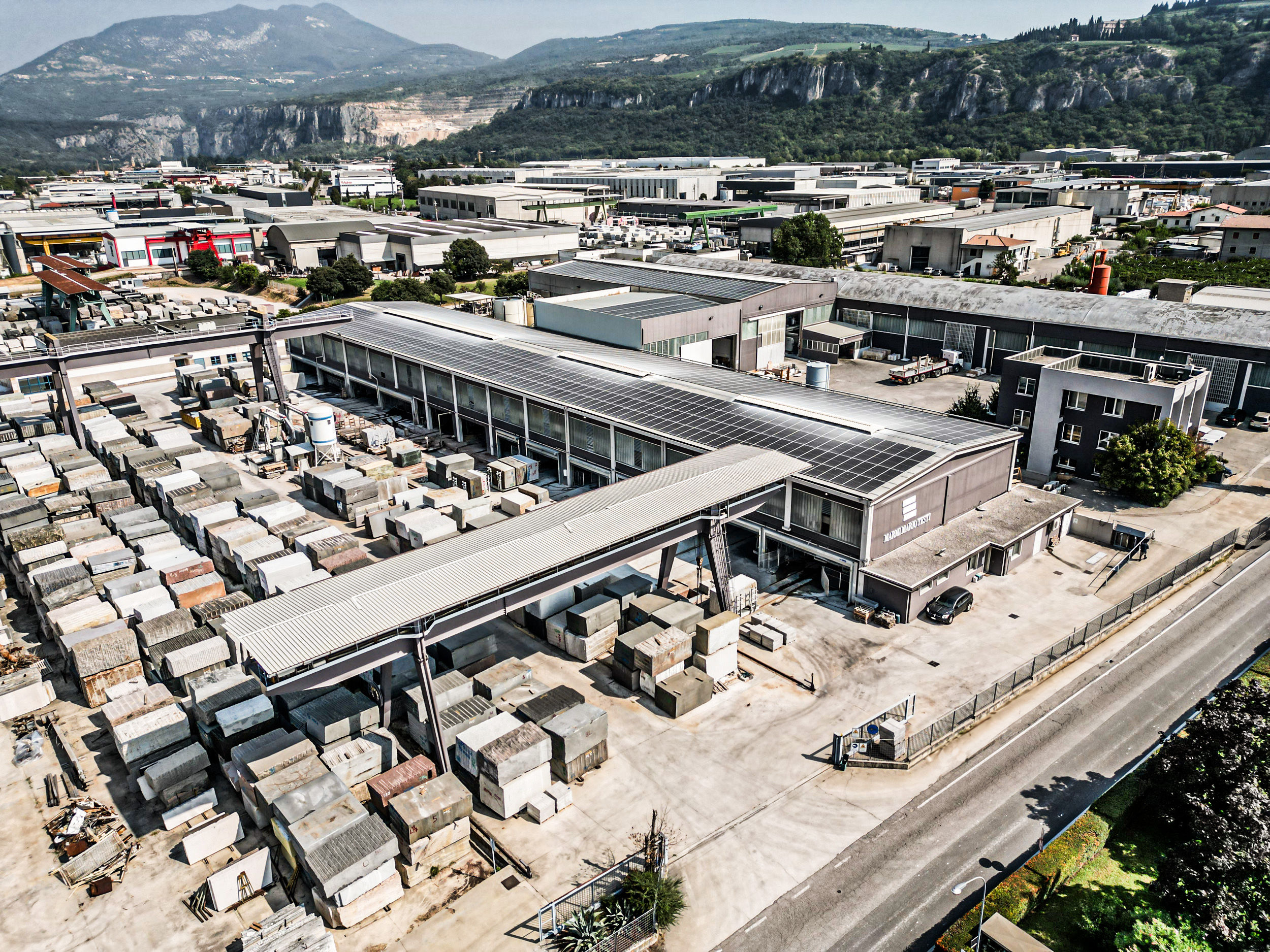 Sede amministrativa e produttiva