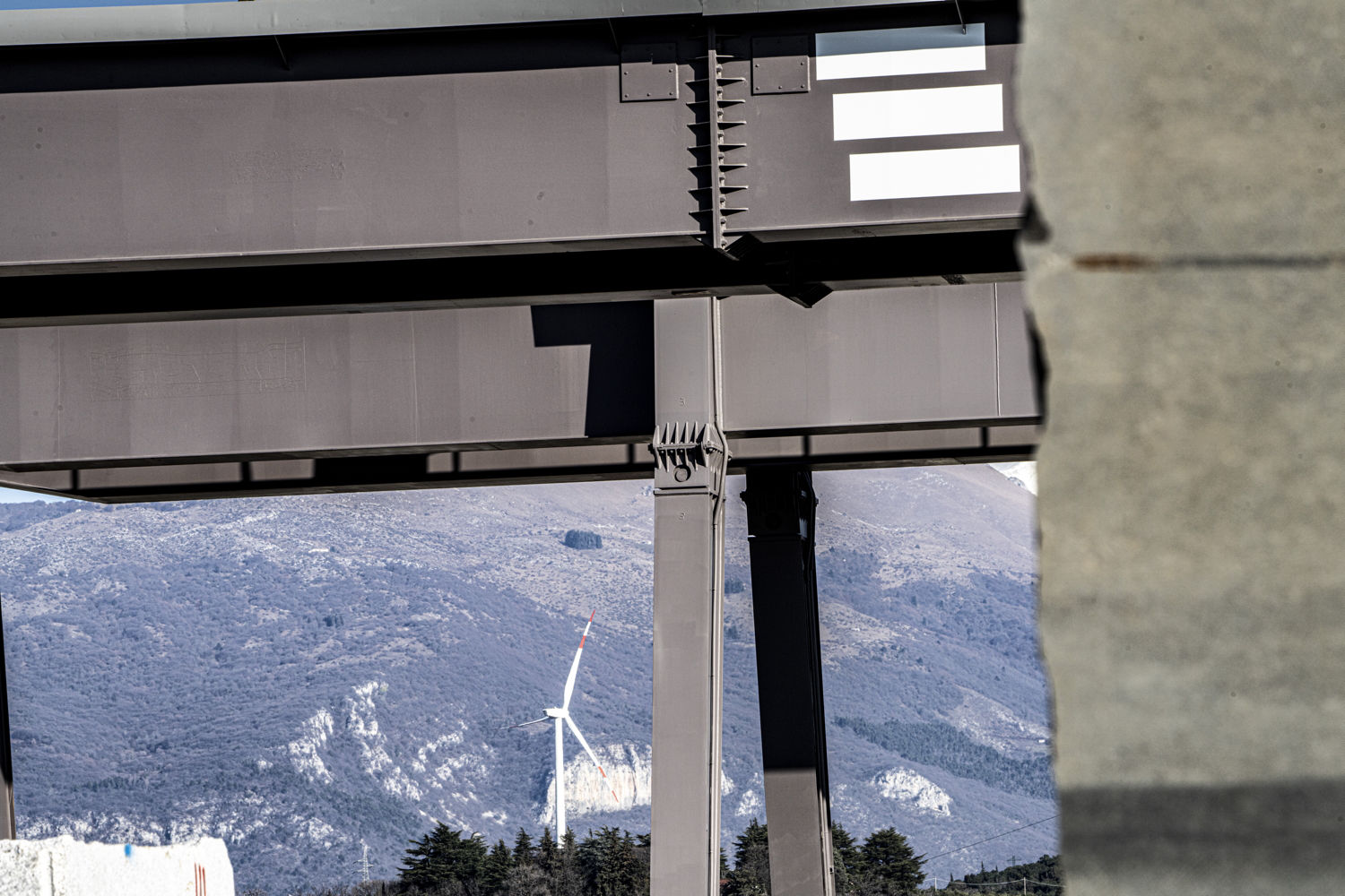 Headquarters and surroundings